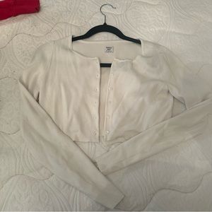 Aritzia Sunday Best Izzy Cardigan